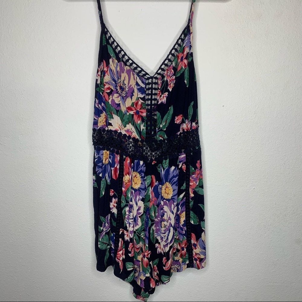 Flirty Floral Romper - Size M, Like New